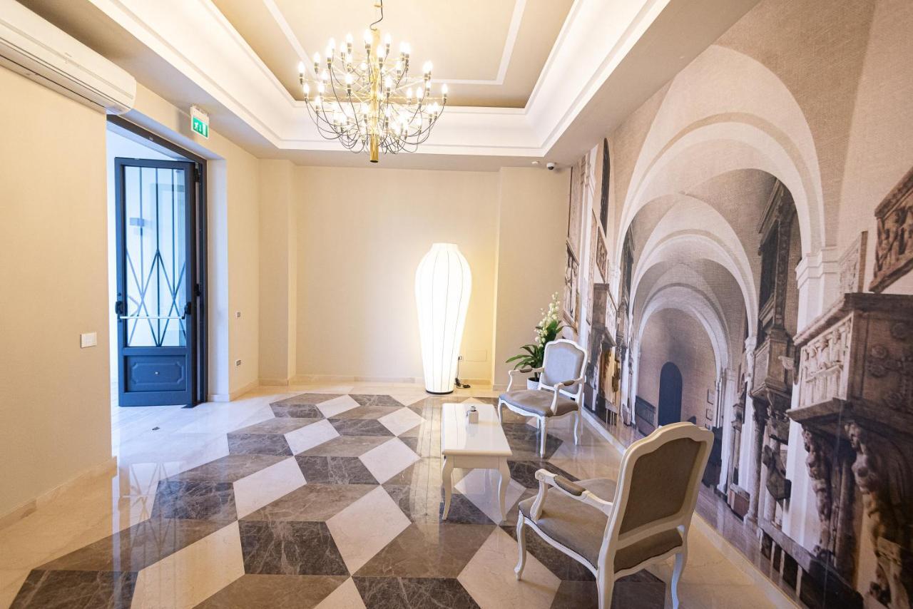 Suites & Apartments Liola' Castrocielo Екстер'єр фото